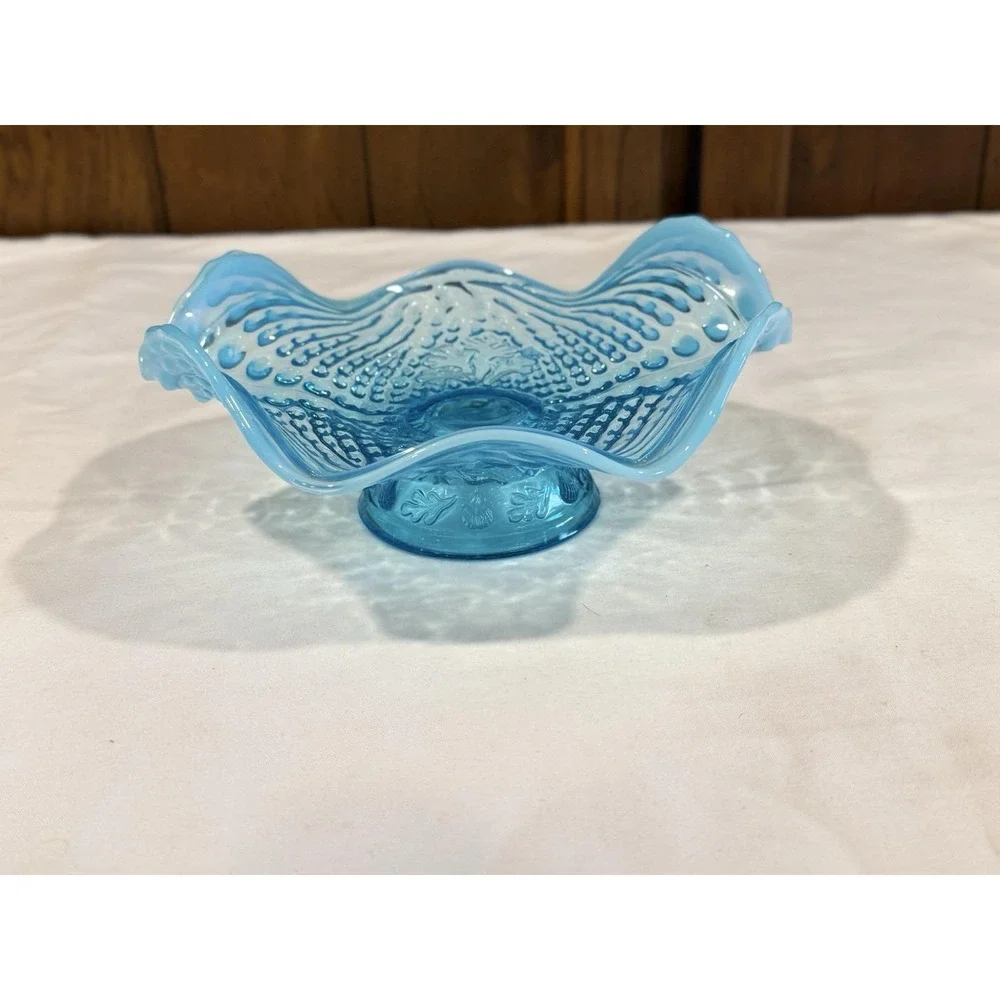 Antique Northwood Argonaut Shell Nautilus Blue Opalescent Ruffled Bowl